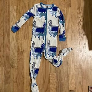 NWT Tea collection size 4: Llama Pajamas
